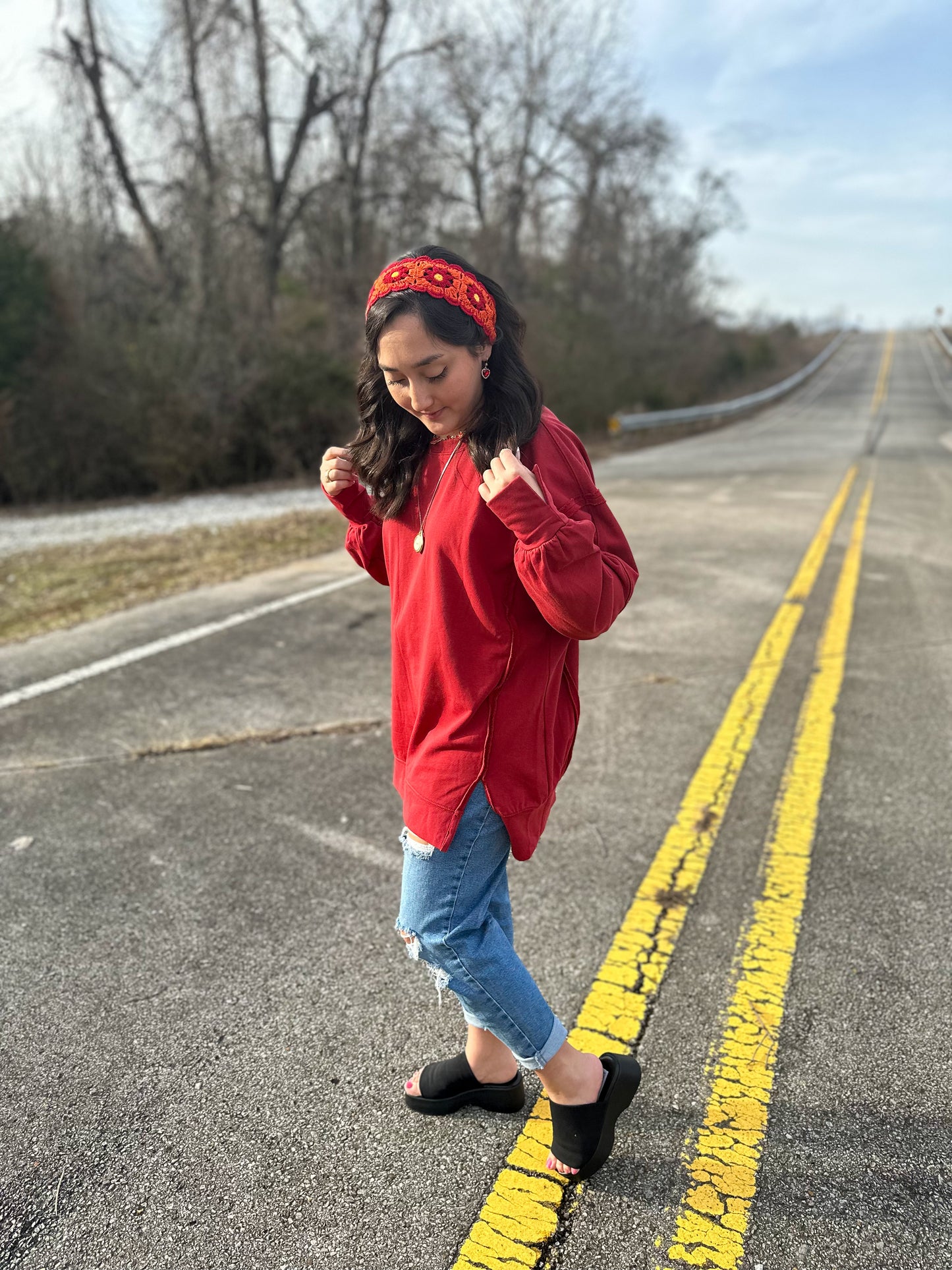 Burgundy oversized sweatshirt with side slits