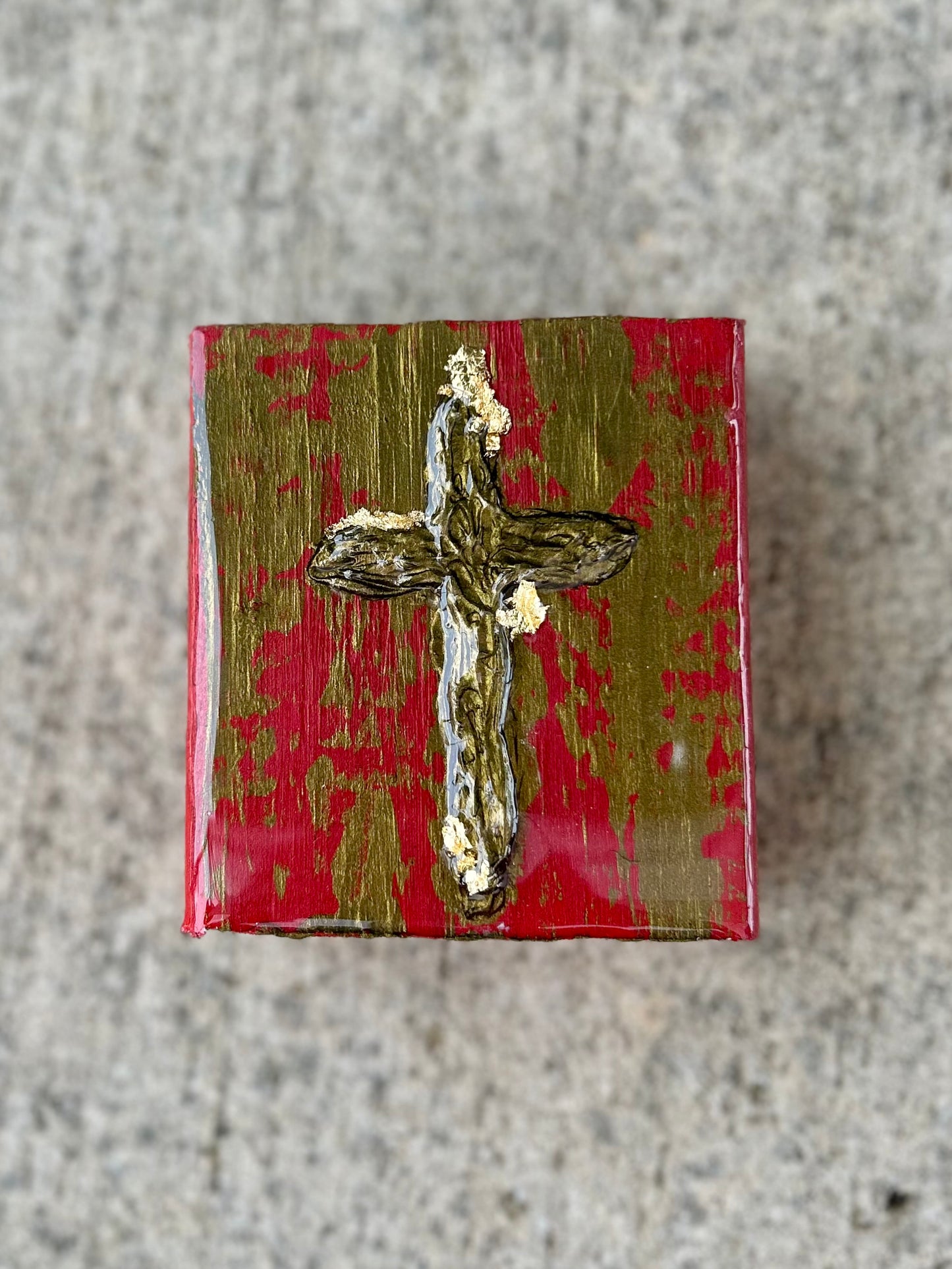 Textured Cross