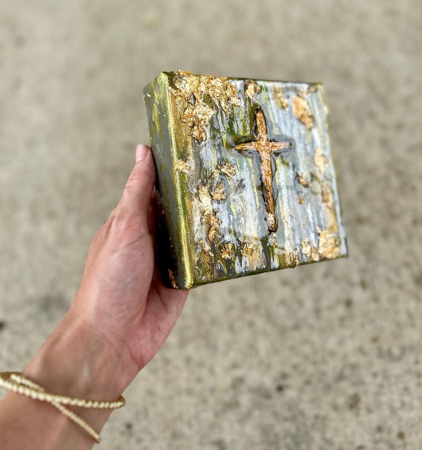 Textured Cross