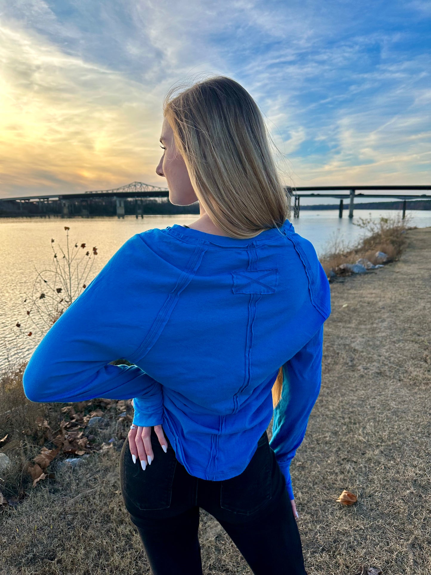 Ocean Blue Cotton Raglan Sleeve Thumbhole Top