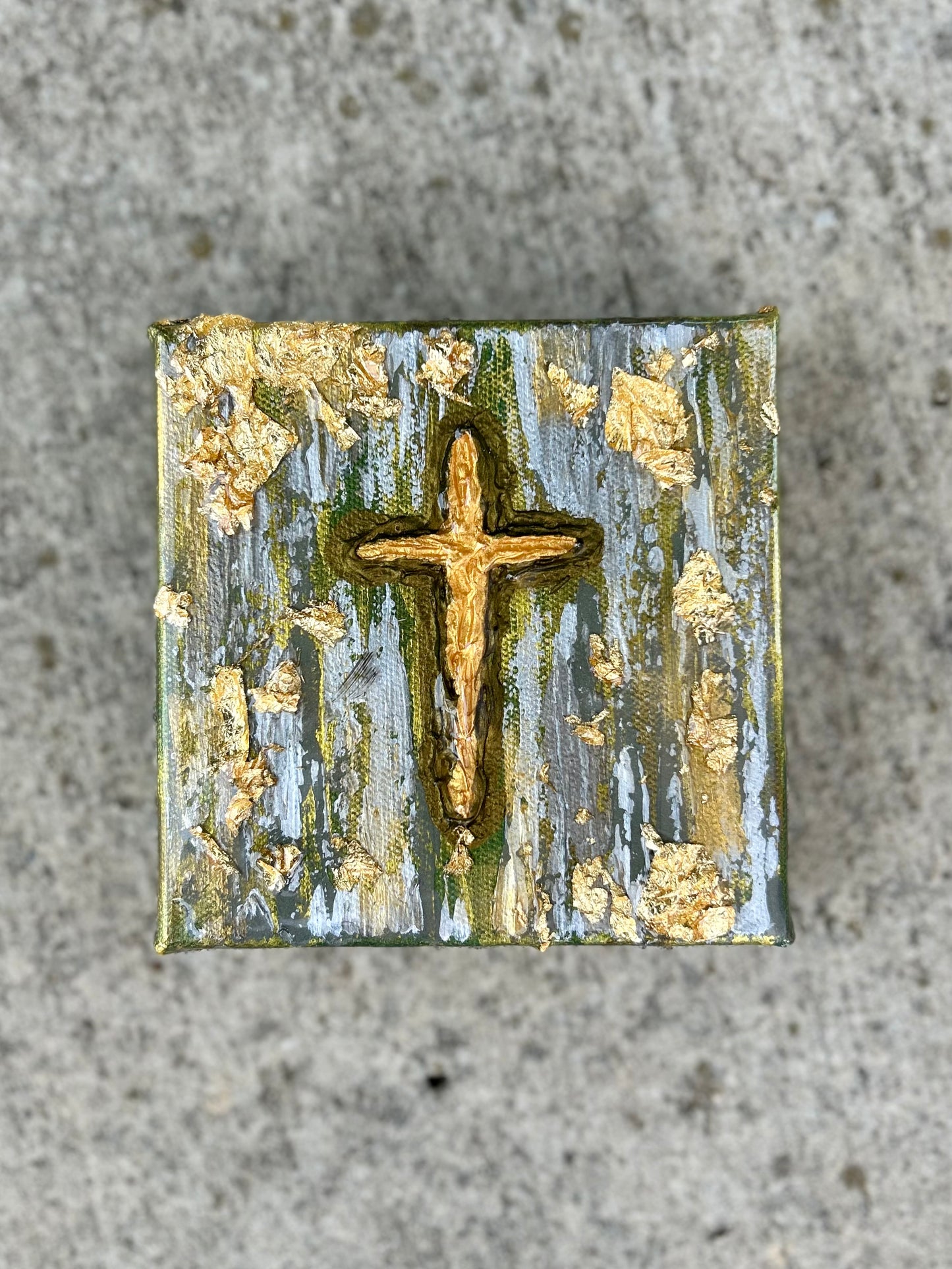 Textured Cross