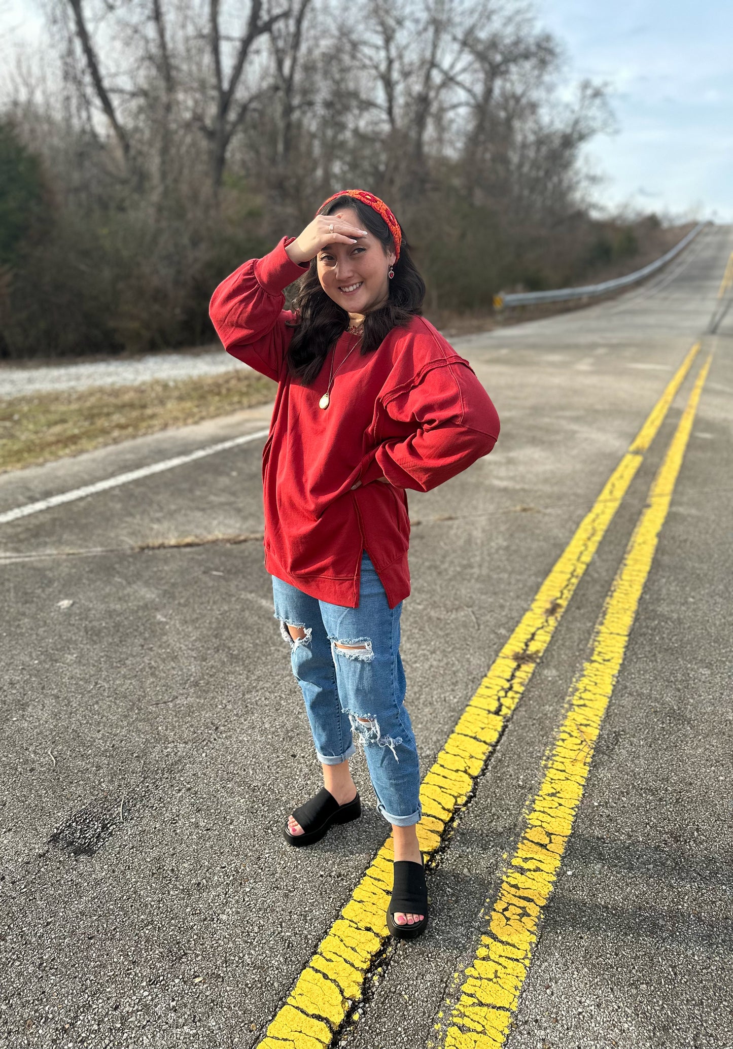 Burgundy oversized sweatshirt with side slits