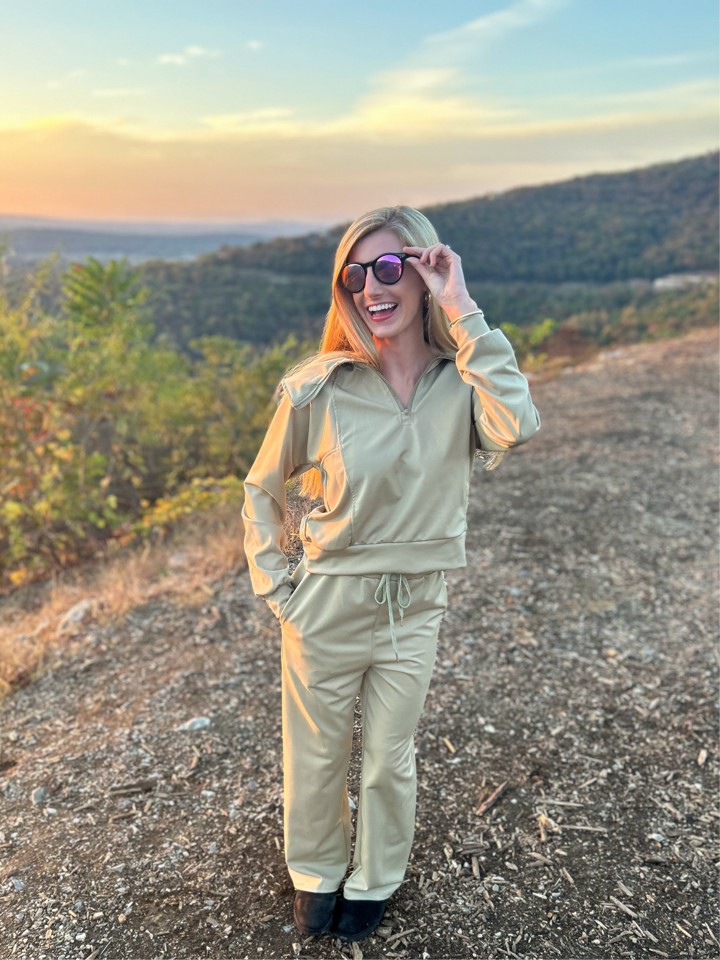 Light Khaki Leisure Sports Suit