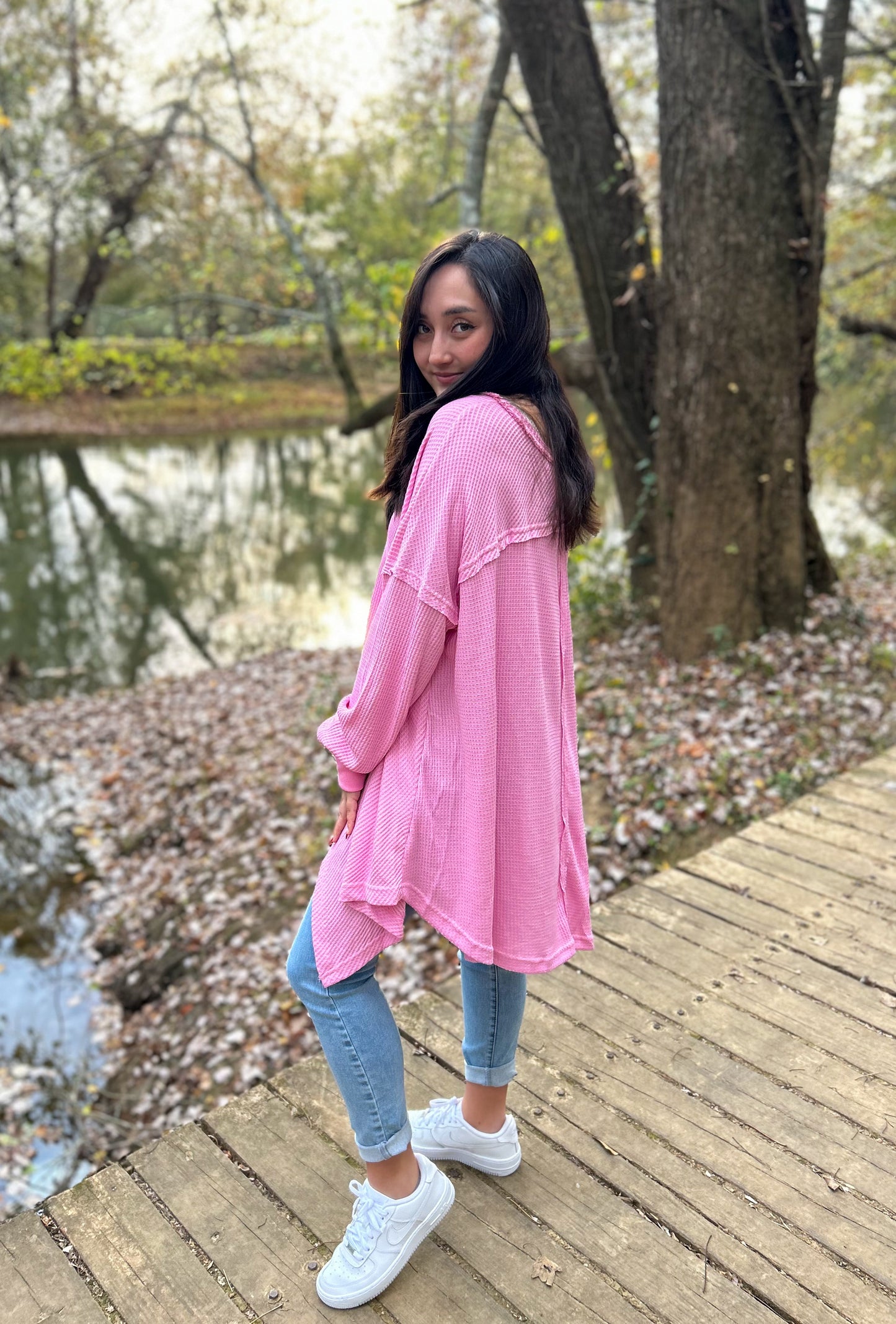 Bonbon Waffle Knit Exposed Seam High Low Top