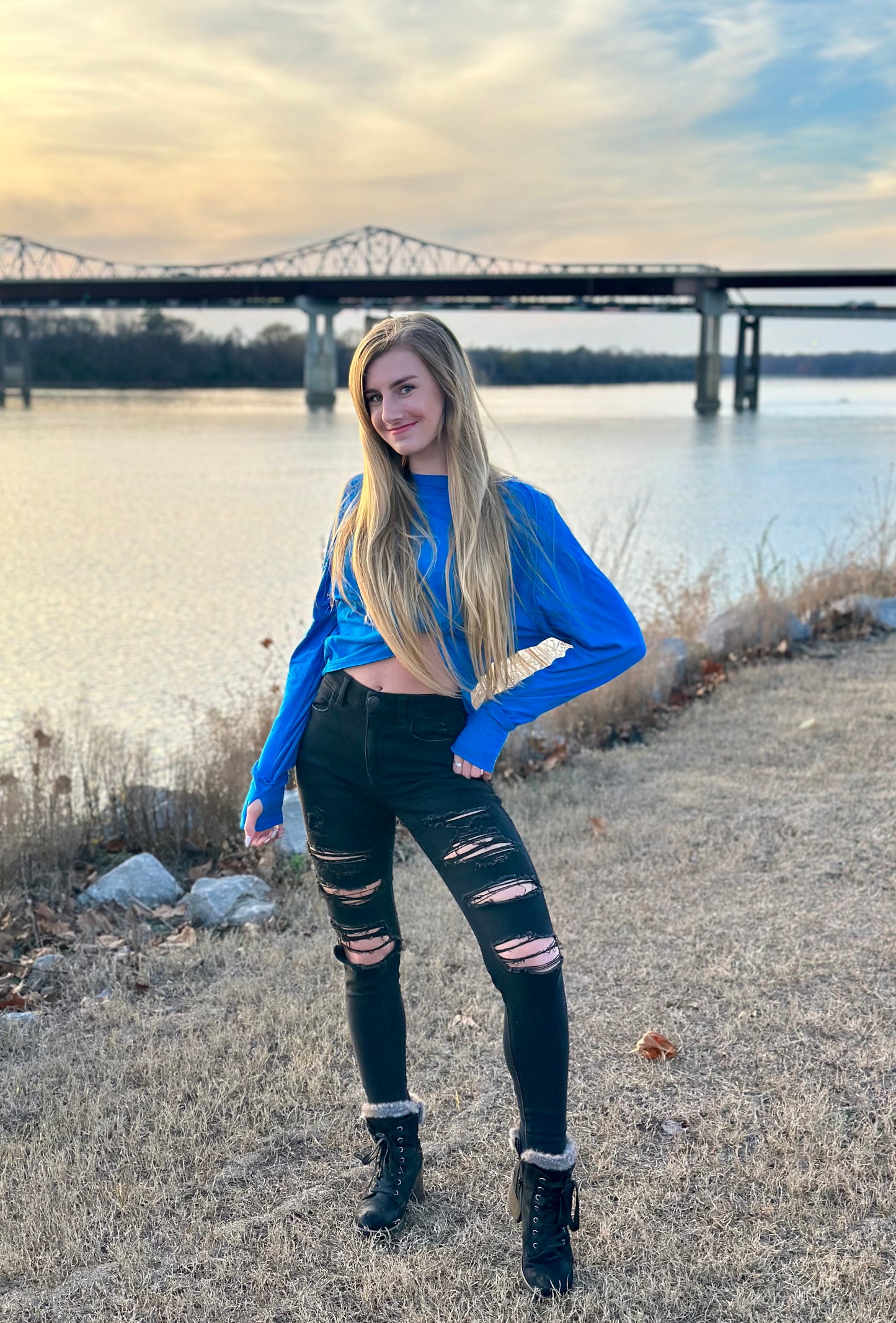 Ocean Blue Cotton Raglan Sleeve Thumbhole Top