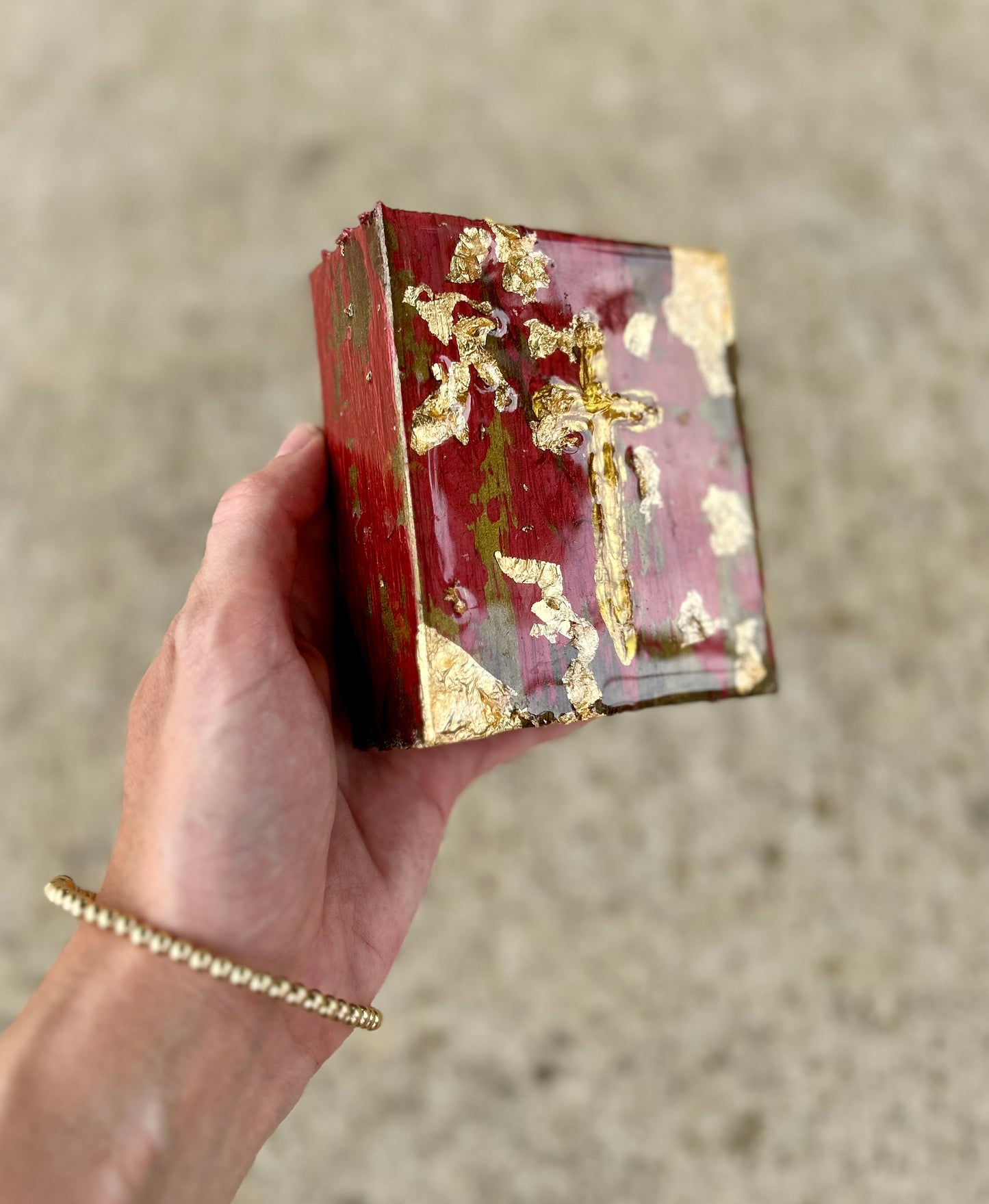 Textured Cross
