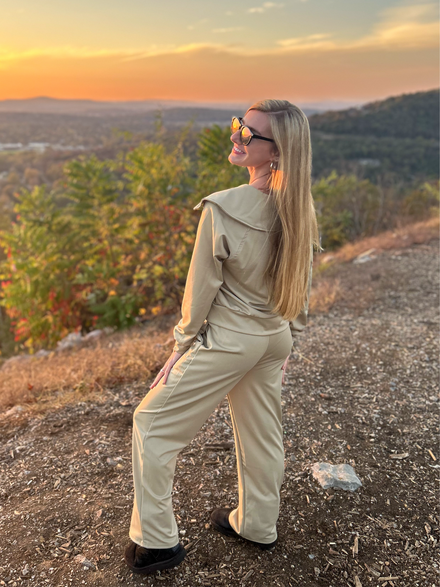 Light Khaki Leisure Sports Suit