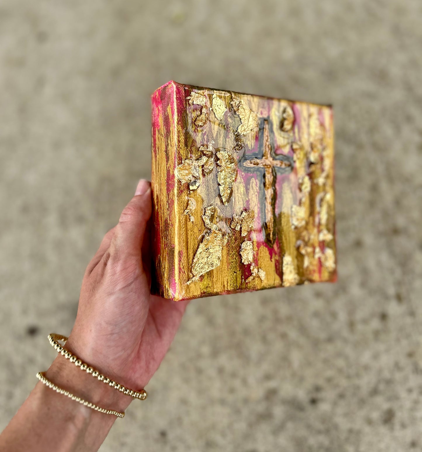 Textured Cross