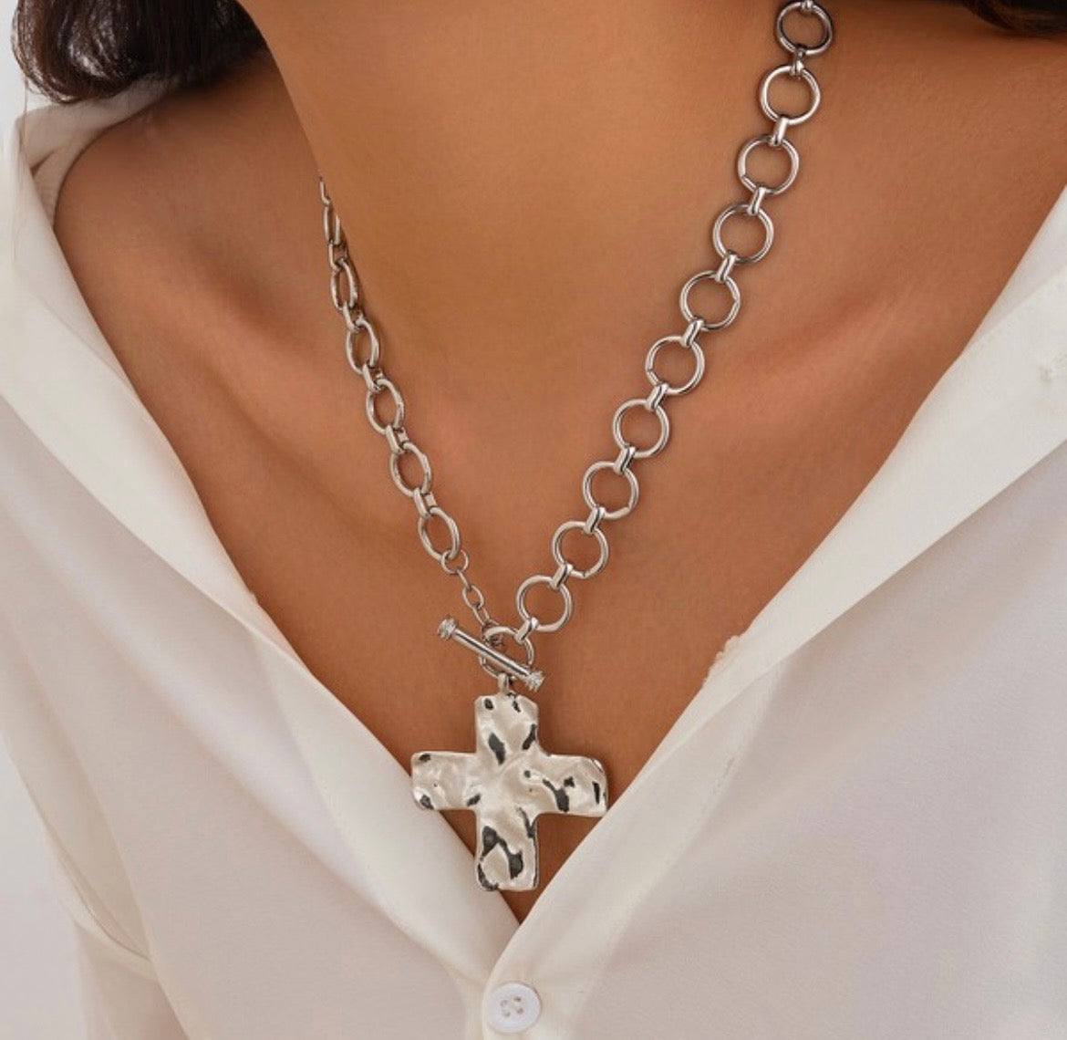 Notable Hammered Cross Front Toggle Necklace