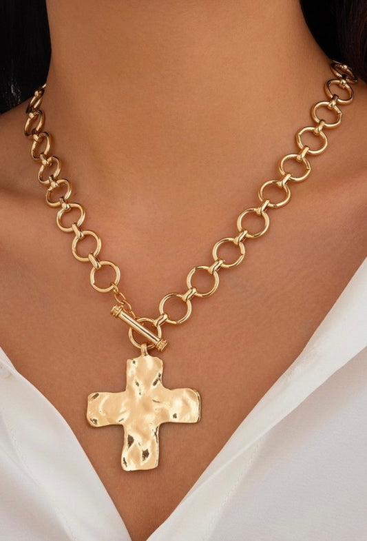 Notable Hammered Cross Front Toggle Necklace